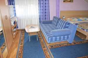 Appartement Zimmer mit Küche